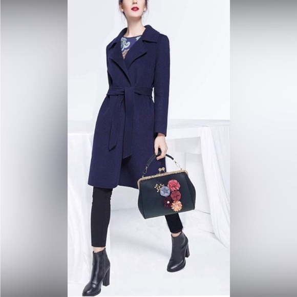 Flower Applique Kiss Lock PU Leather Bag (Black) - Picture 2 of 7